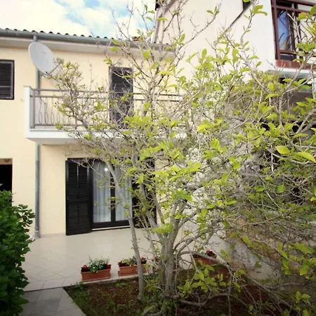 Holiday home In Porec/istrien 10330