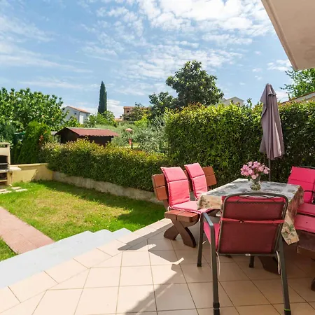 בית נופש In - Istrien 10330 *