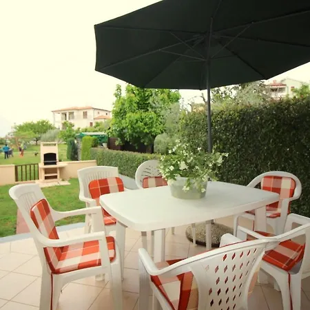 In Porec/istrien 10330 Holiday home Porec